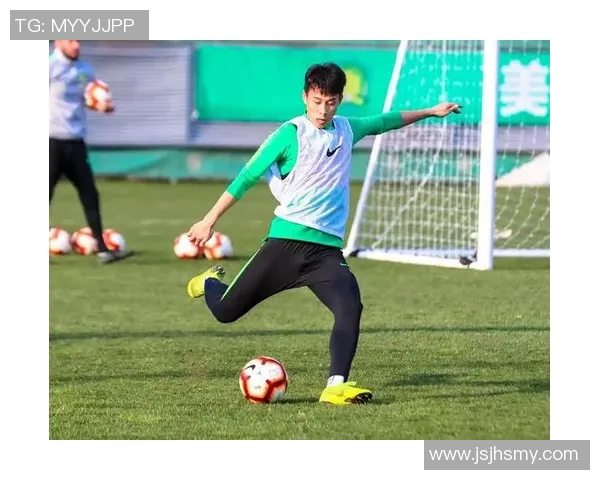 成都足球队的节奏与发展：探寻城市足球的未来与挑战