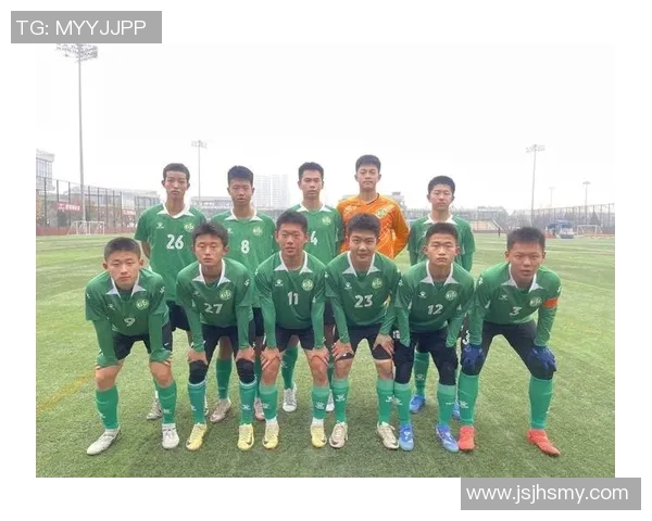 西安足球队在世界锦标赛中的战术意识与表现分析 西安足球队在世界锦标赛中的战术意识与表现分析