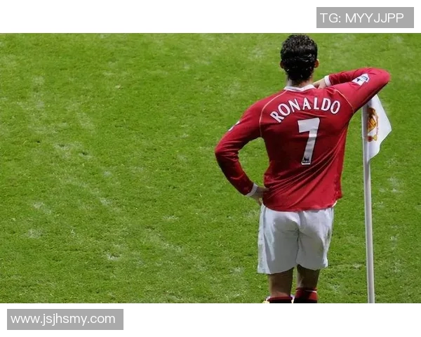 足球巨星岁月的痕迹与魅力老去的风采展现