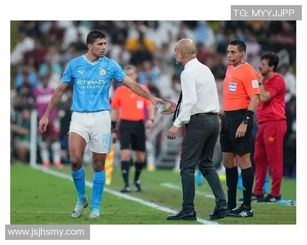 足球明星意外瞬间合集让你捧腹大笑的倒霉时刻视频集锦 足球明星意外瞬间合集让你捧腹大笑的倒霉时刻视频集锦